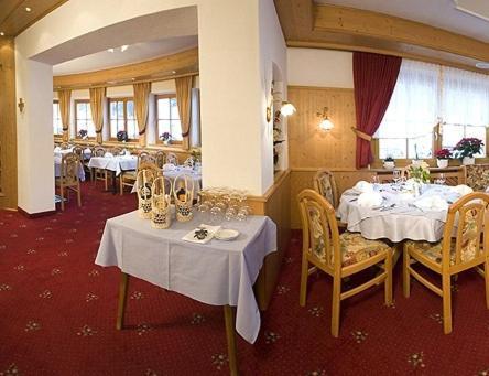 Hotel Persura Ischgl Buitenkant foto