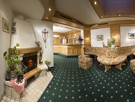 Hotel Persura Ischgl Buitenkant foto